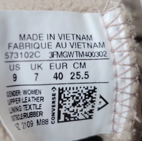 CONVERSE Lugged Leather Winter 2.0 Platform Boot Beige ‘Hummus’ Fleece Lining