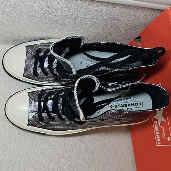 Converse Metallic Lesther High-Top Sneakers