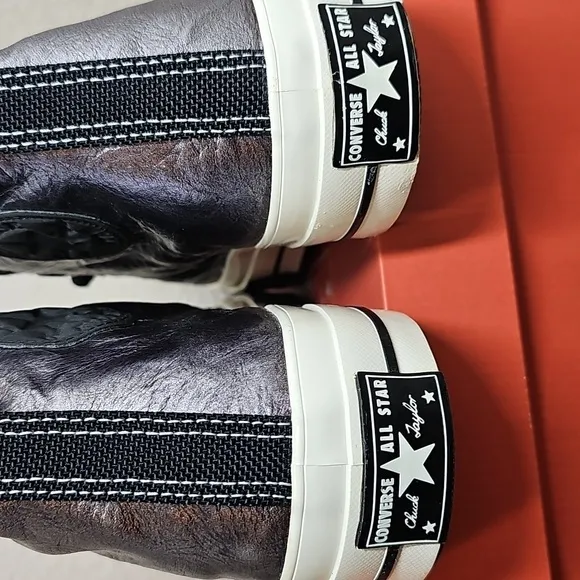 Converse Metallic Lesther High-Top Sneakers