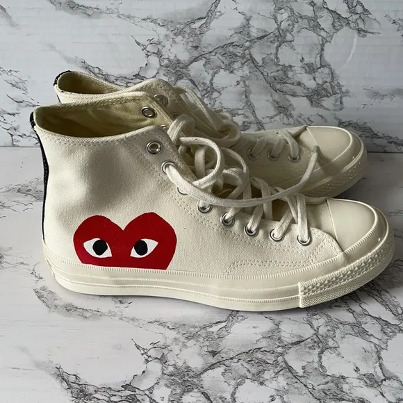 CONVERSE PLAY COMMERCIAL DES GARÇONS HIGH TOP SNEAKERS  WOMENS SIZE 9 MEN SIZE 7