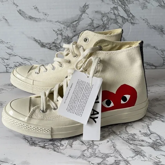 CONVERSE PLAY COMMERCIAL DES GARÇONS HIGH TOP SNEAKERS  WOMENS SIZE 9 MEN SIZE 7