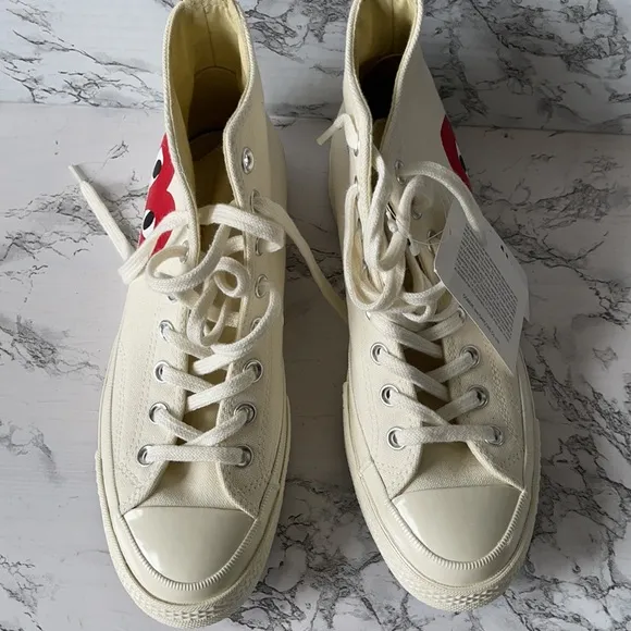 CONVERSE PLAY COMMERCIAL DES GARÇONS HIGH TOP SNEAKERS  WOMENS SIZE 9 MEN SIZE 7