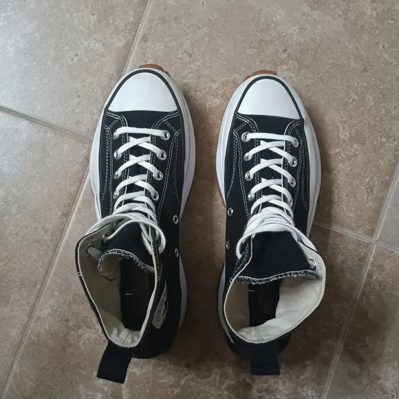 Converse Run Star Hike Canvas Platform Sneaker M10/W11½