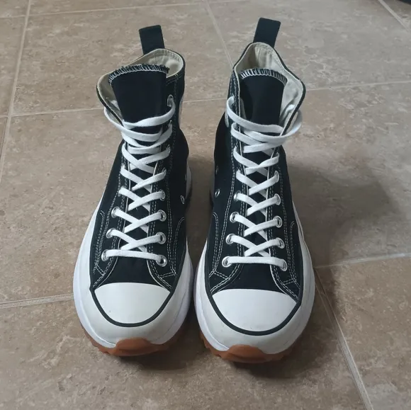 Converse Run Star Hike Canvas Platform Sneaker M10/W11½