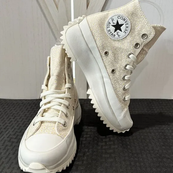 Converse Run Star Hike Platform High Sneakers in Daisy Print