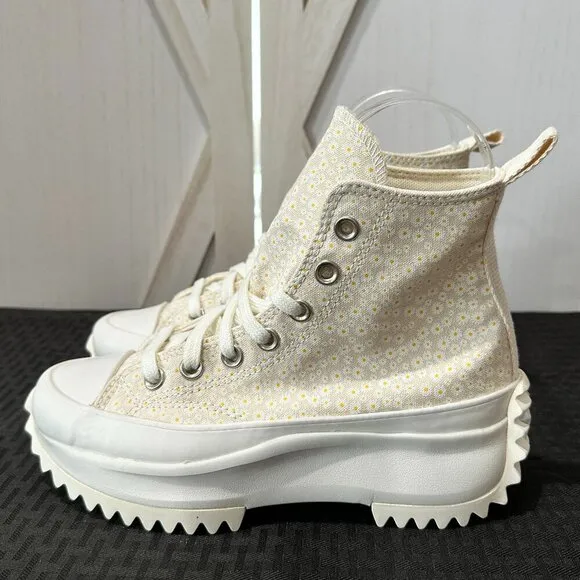 Converse Run Star Hike Platform High Sneakers in Daisy Print