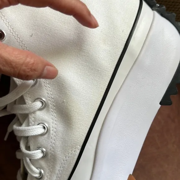 Converse Run Star Hike Unisex White High-Top Sneakers 9.5 Mens or 11 Womens‎ NIB