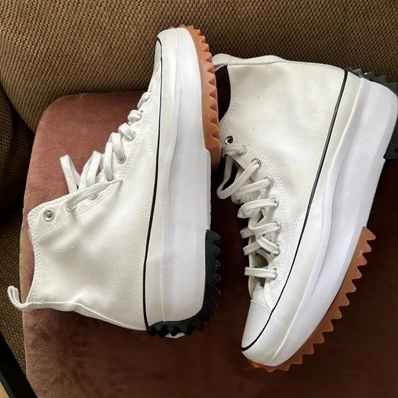 Converse Run Star Hike Unisex White High-Top Sneakers 9.5 Mens or 11 Womens‎ NIB