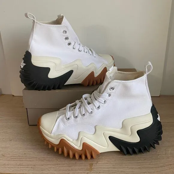 Converse Run Star Motion Chunky platform Sneakers- M 7.5- W 9