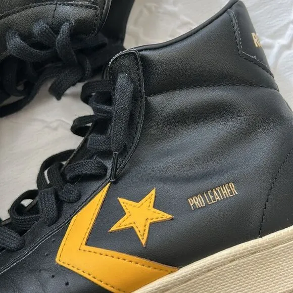 Converse Roswell Rayguns Pro Leather High Top(Size 7.5)