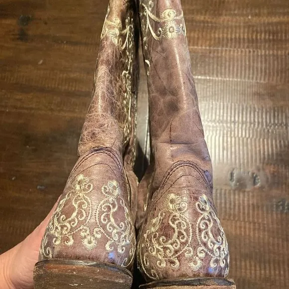 CORRAL KIDS' EMBROIDERED SQUARE TOE WESTERN BOOTS