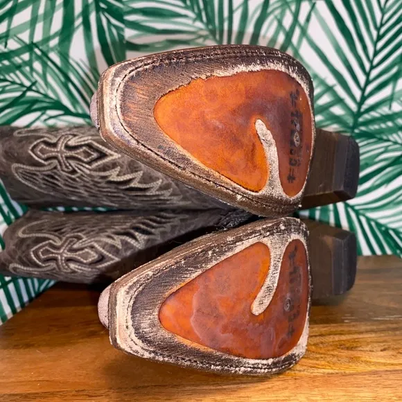 Corral Sequin Wing &amp; Cross Inlay Snip Toe Western Cowboy Boots Women’s 8.5 M