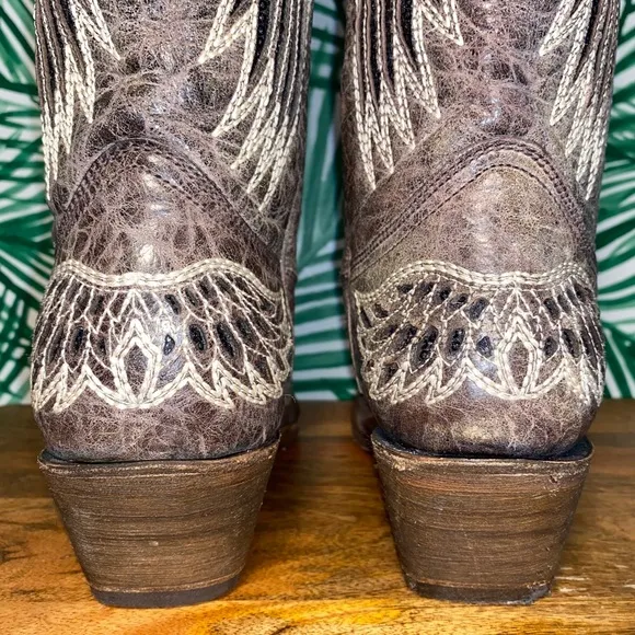 Corral Sequin Wing &amp; Cross Inlay Snip Toe Western Cowboy Boots Women’s 8.5 M