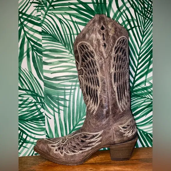 Corral Sequin Wing &amp; Cross Inlay Snip Toe Western Cowboy Boots Women’s 8.5 M