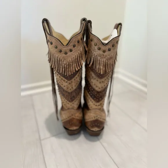 Corral Women's Two Tone Stripes And Fringe Snip Toe Cowgirl Boots A3081