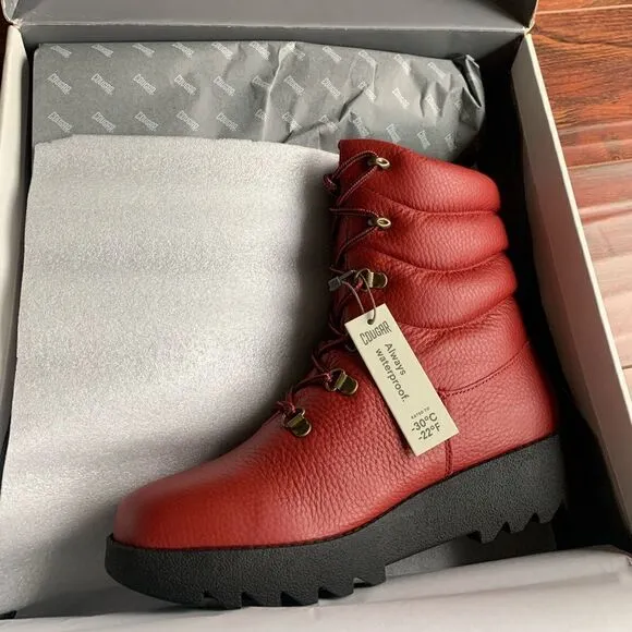 Cougar arctic boot leather waterproof fleece lining TRP anti slip sole size 8