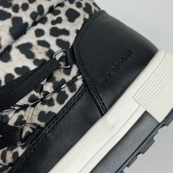 Cougar Wink Boots Womens Size 6 Gray Black Leopard Lace Up Waterproof NWT