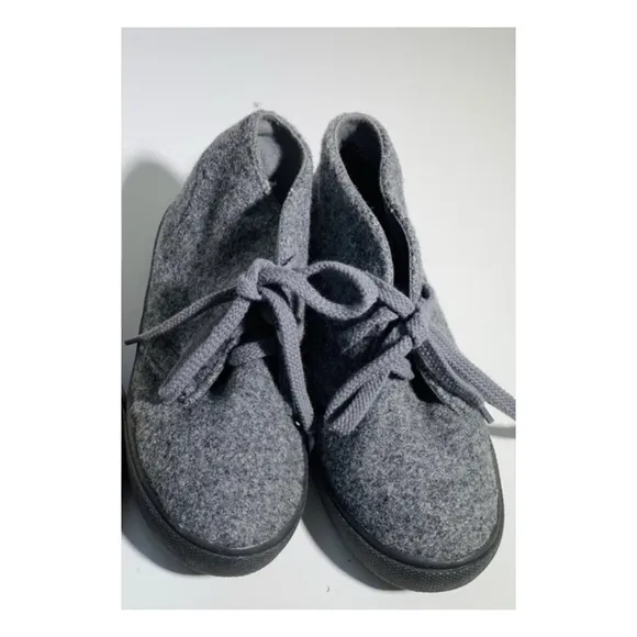 Crewcuts little boys dress shoes. (Could be unisex) NEW
