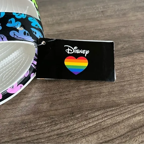 Crocs Comfort Disney Classic Rainbow Celebrations Men's Sandal Size 13 #B1803
