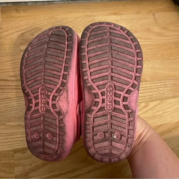 Crocs Pink Fleece Lined Sandals Shoes Sz 12 Kids Girls Youth