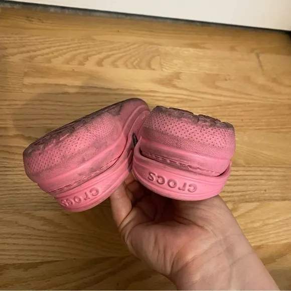 Crocs Pink Fleece Lined Sandals Shoes Sz 12 Kids Girls Youth