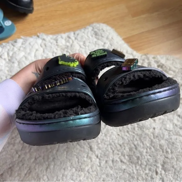 CROCS: Purple-ish Green HARRY POTTER Fleece Lined Slip On Birk  Cozzzy  Sandals