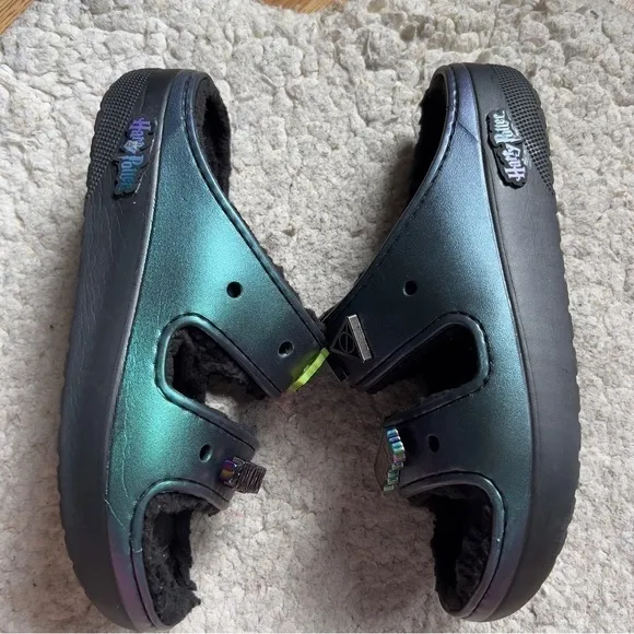 CROCS: Purple-ish Green HARRY POTTER Fleece Lined Slip On Birk  Cozzzy  Sandals