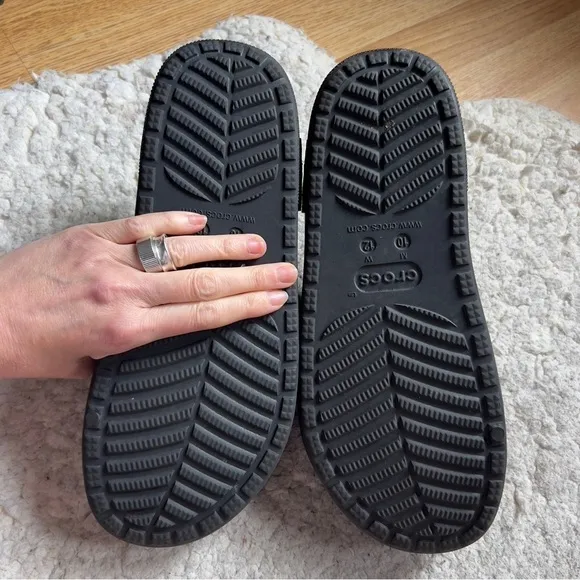CROCS: Purple-ish Green HARRY POTTER Fleece Lined Slip On Birk  Cozzzy  Sandals