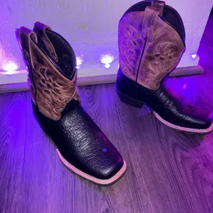 DAN POST BOYS' LITTLE RIVER WESTERN BOOTS - SQUARE TOE