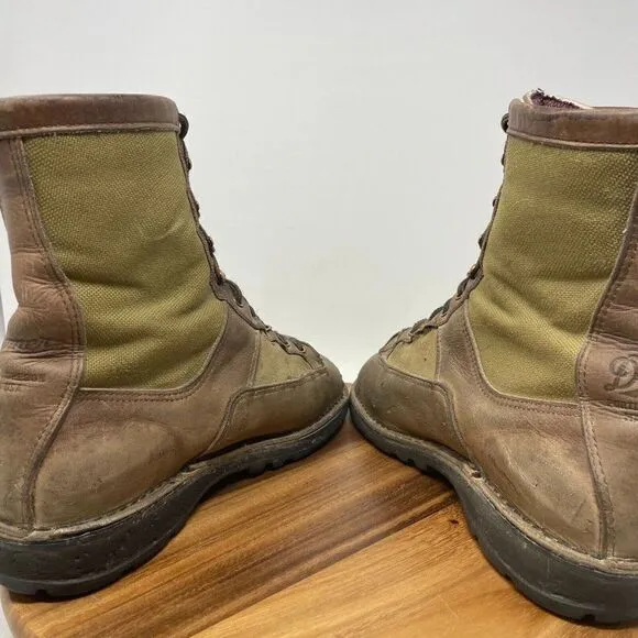 Danner Sierra 8&quot; 200G GoreTex Hunting Work Boot Men's Size 9.5 EE WIDE *PICS*