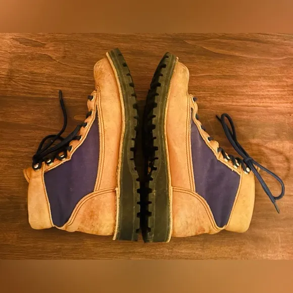 Danner’s Women’s Light Cascade Steel Toe Boots w/ Vibram Soles Size 6.5