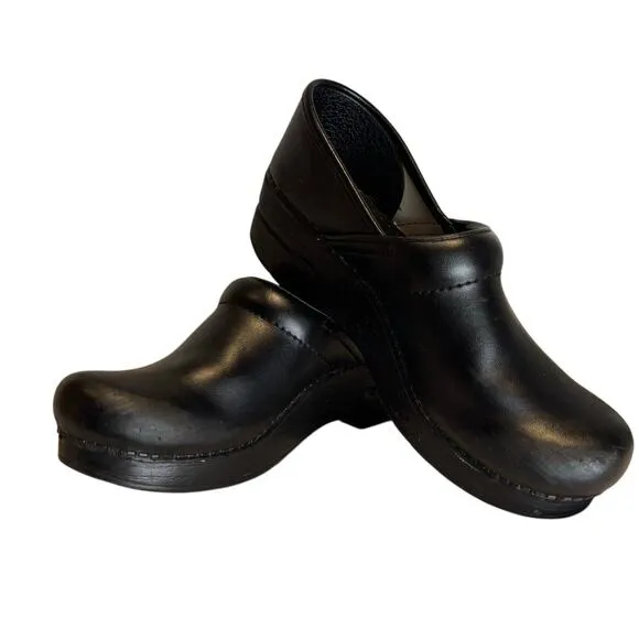 Dansko Professional Women's Clogs Black Comfort, Nursing Sz 38, 7.5