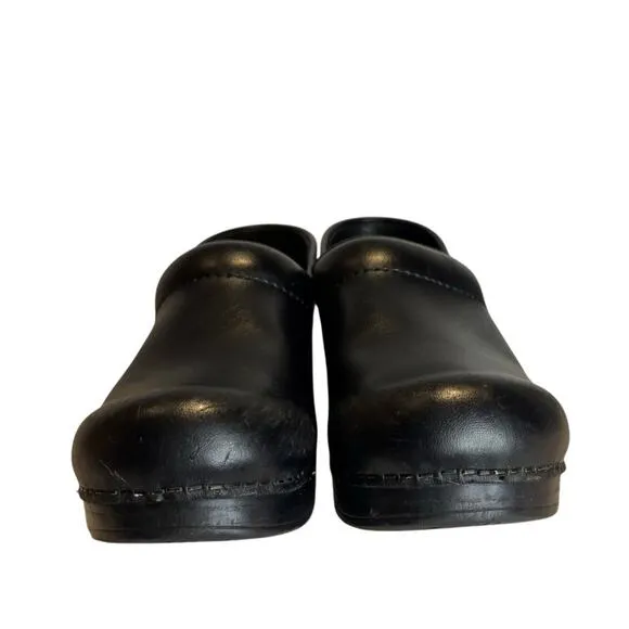 Dansko Professional Women's Clogs Black Comfort, Nursing Sz 38, 7.5