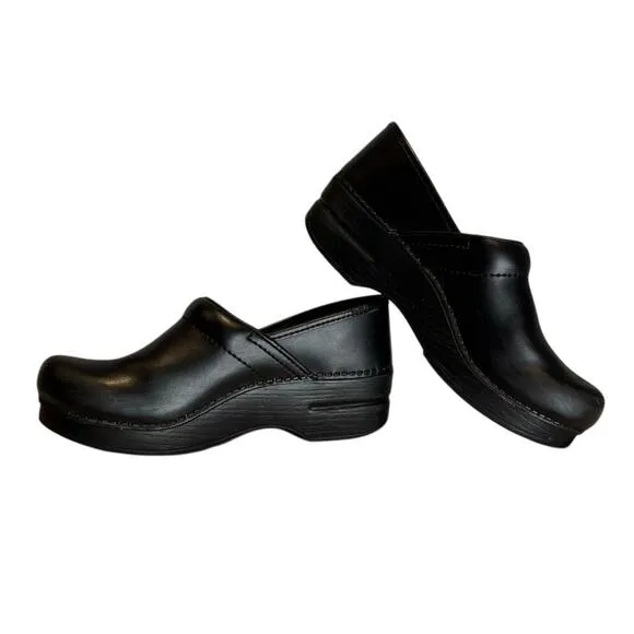 Dansko Professional Women's Clogs Black Comfort, Nursing Sz 38, 7.5