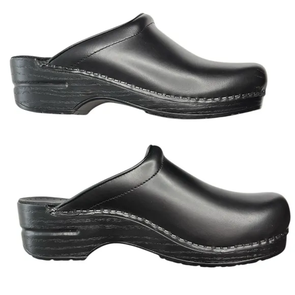 Dansko Womens Black Leather Clog Mules 39 US 8.5 / 9 Professionally Comfort Shoe