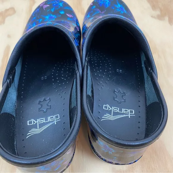 Dansko Women's Professional Patent Leather Clog Night Bloom