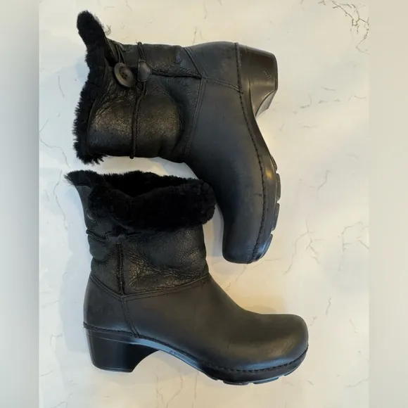 Dansko Women's Stormy Black Leather Fur Ankle Bootie / EU 42 / US 11.5 - 12