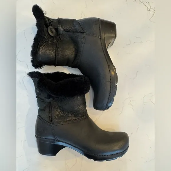Dansko Women's Stormy Black Leather Fur Ankle Bootie / EU 42 / US 11.5 - 12