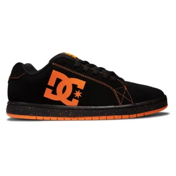 DC Gaveler Boy’s Black and Orange Sneakers size 2