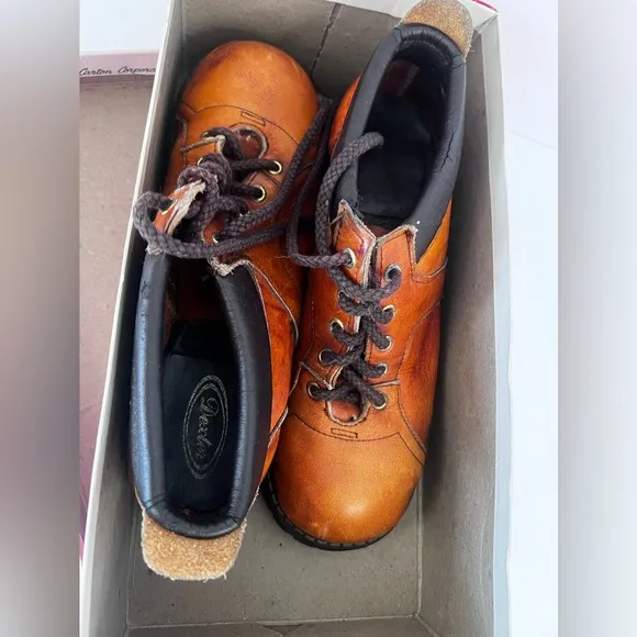 Dexter Ladies Alpine Hiker leather shoes Brawnee golden brown in original box
