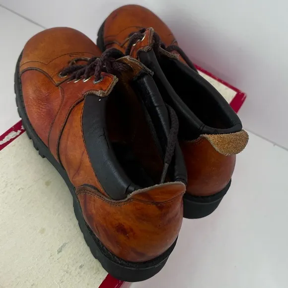 Dexter Ladies Alpine Hiker leather shoes Brawnee golden brown in original box