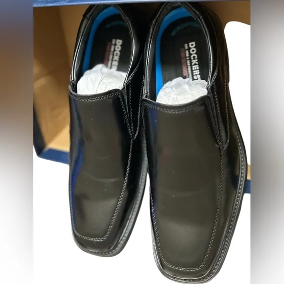 Dockers® Lawton Black Loafer Men's Size 8.5M New in Box