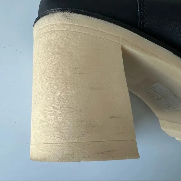 Dolce Vita Caster H20 Waterproof Leather Boots Chunky Heel Booties Size 8