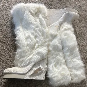Dolls Kill White light up Wedge Shoes with Plush Texture