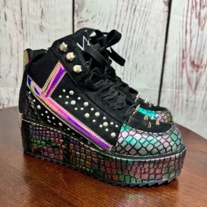 DOLLS Kill X YRU Qozmo Lo Alien Iridescent Reptile Embossed Platforms 4US 35 Eu