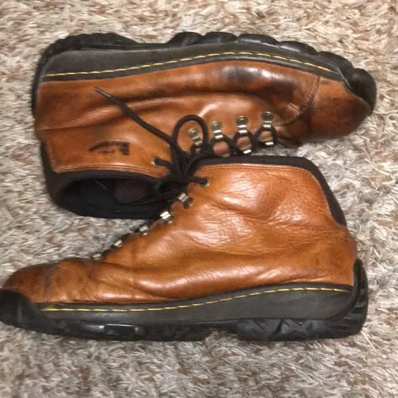 Dr. marten steel toe leather boots