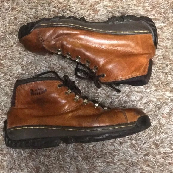 Dr. marten steel toe leather boots