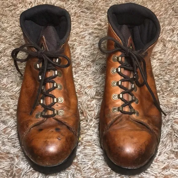 Dr. marten steel toe leather boots