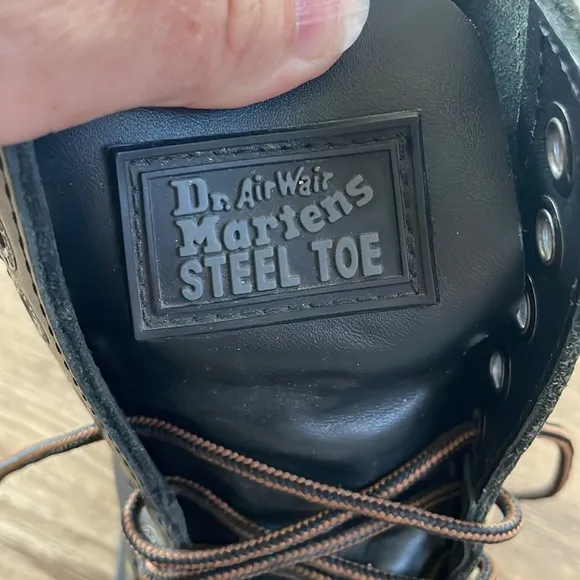 Dr Martens 10 hole steel toe boots 10966