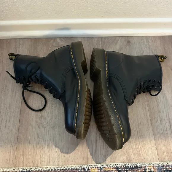 Dr. Martens 1460 Airwear Black Leather